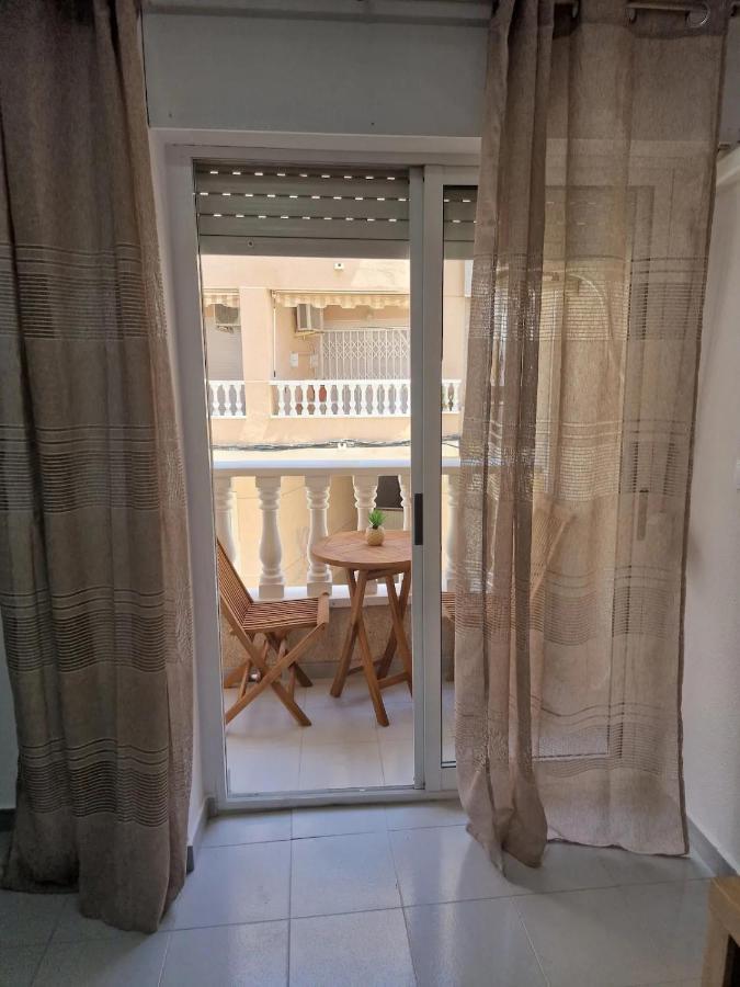 Almudena Apartments Торрев'єха Екстер'єр фото