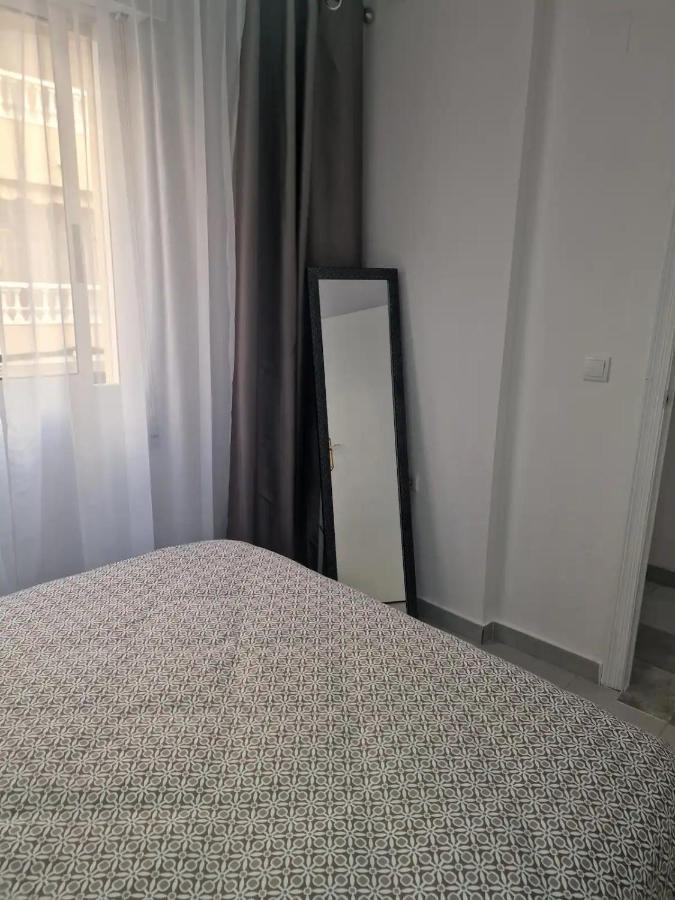 Almudena Apartments Торрев'єха Екстер'єр фото
