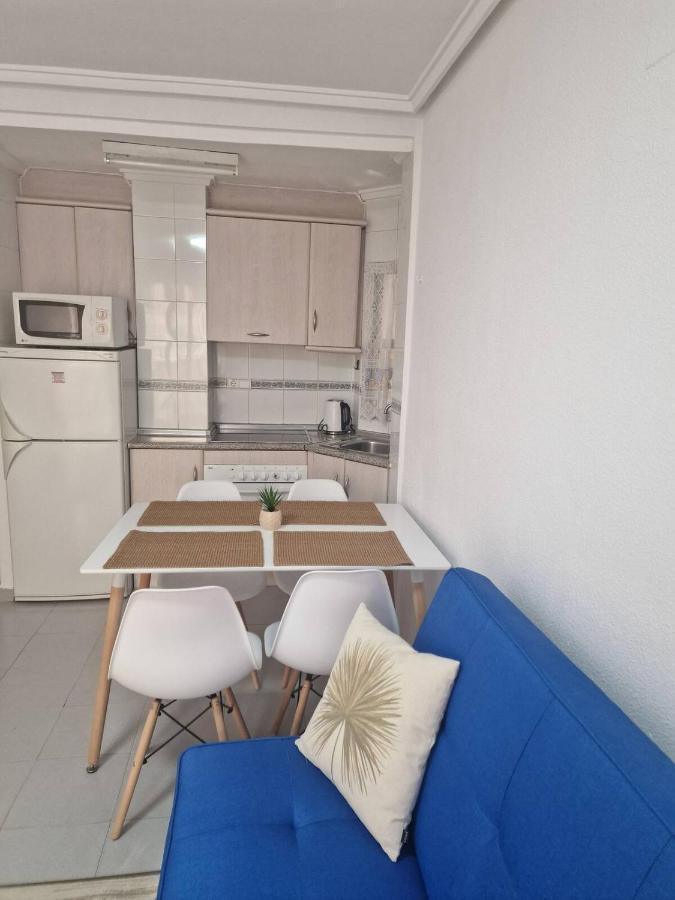 Almudena Apartments Торрев'єха Екстер'єр фото