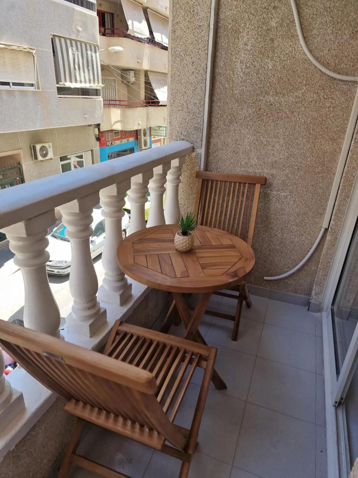 Almudena Apartments Торрев'єха Екстер'єр фото